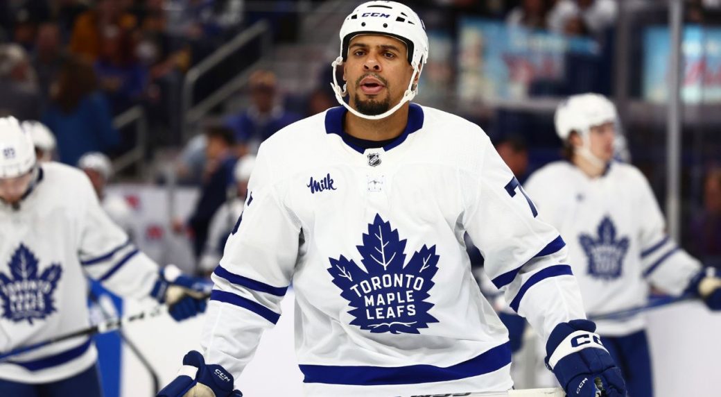 Maple Leafs Bench Reaves, Shake Up Lineup Against Kraken